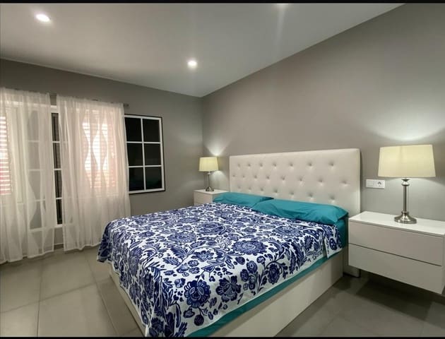 2 bedroom Terraced Villa for rent in San Bartolomé de Tirajana - € 1,700 (Ref: 10021048)