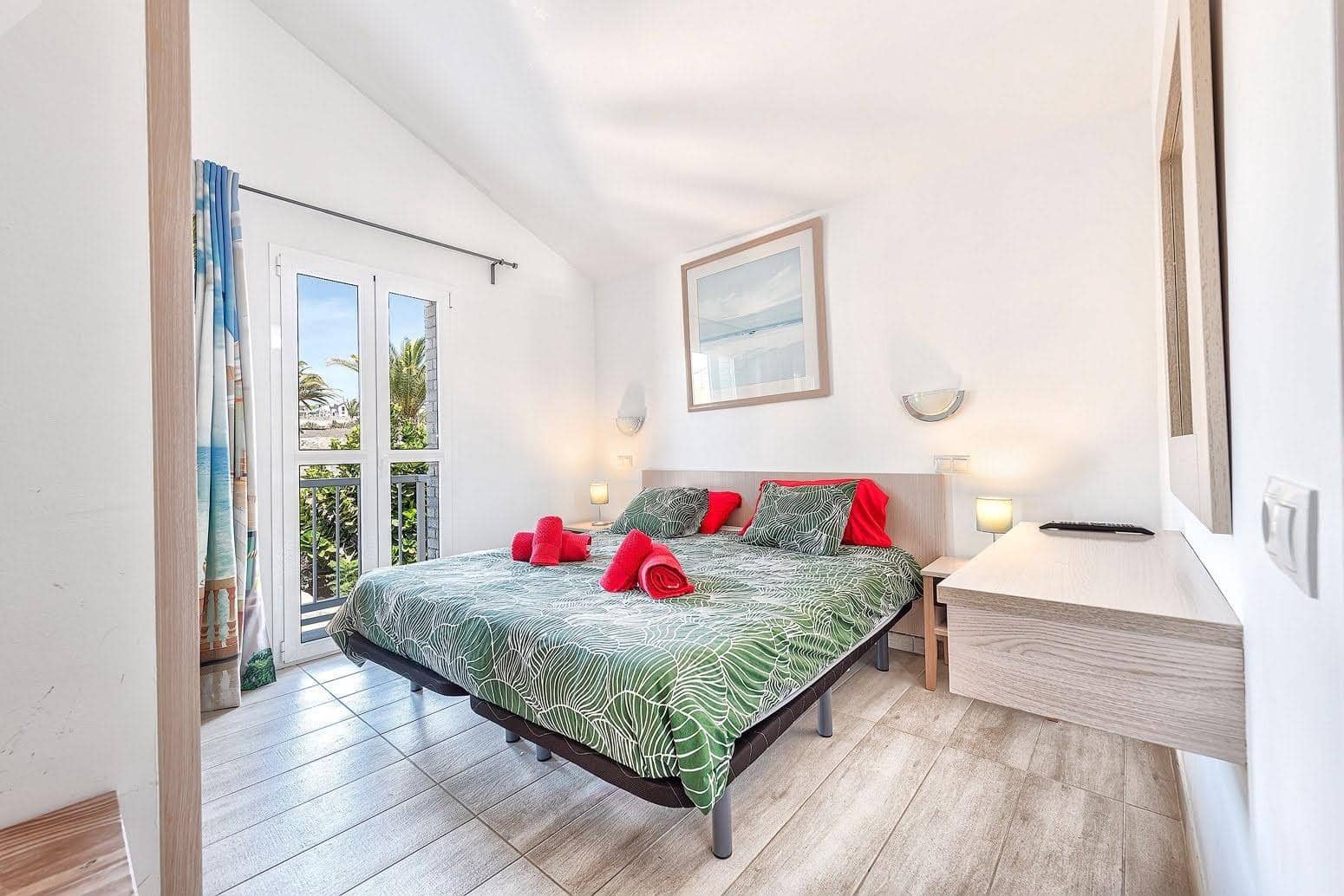 1 bedroom Terraced Villa for sale in Campo Internacional with pool - € 240,000 (Ref: 10025862)
