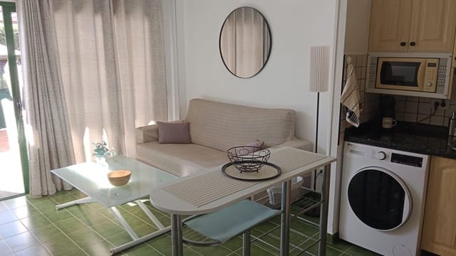 1 sovrum Lägenhet att hyra i Sonneland, San Bartolomé de Tirajana med pool - 1 100 € (Ref: 10129363)