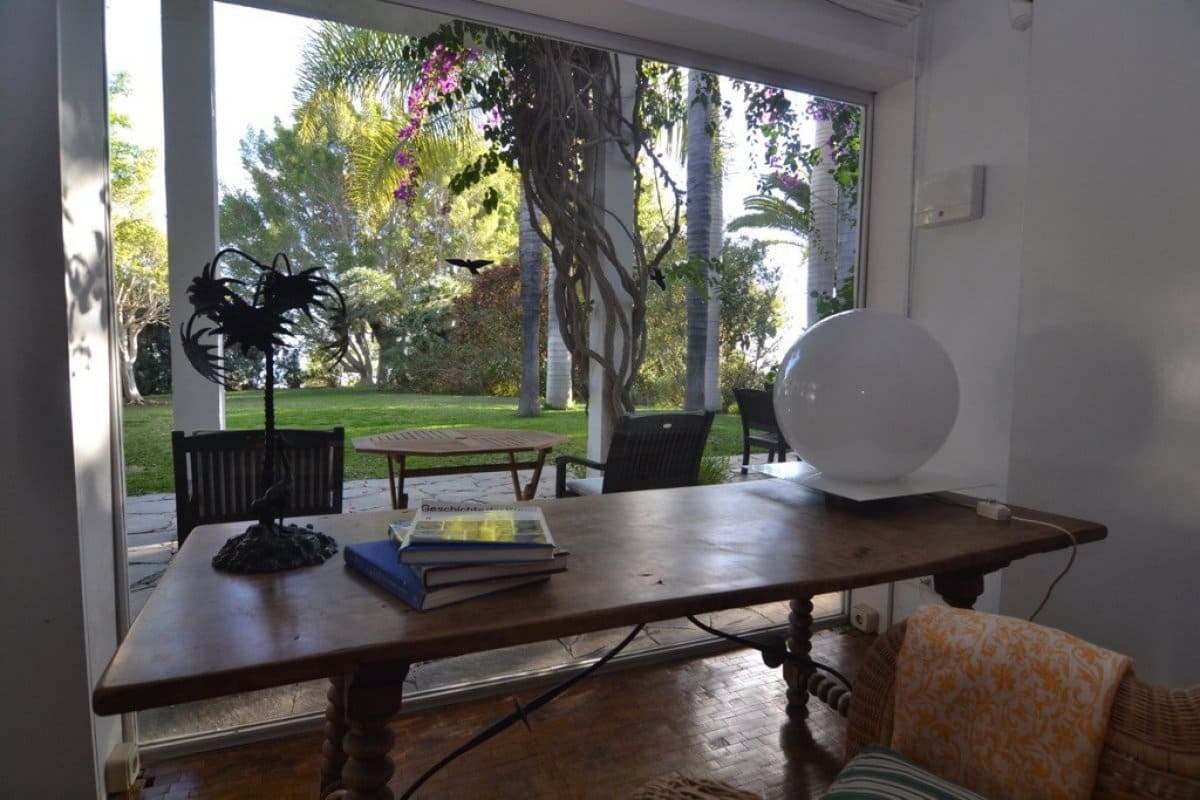 12 soverom Hotell til salgs i Monte Leon med svømmebasseng - € 6 900 000 (Ref: 5040481)