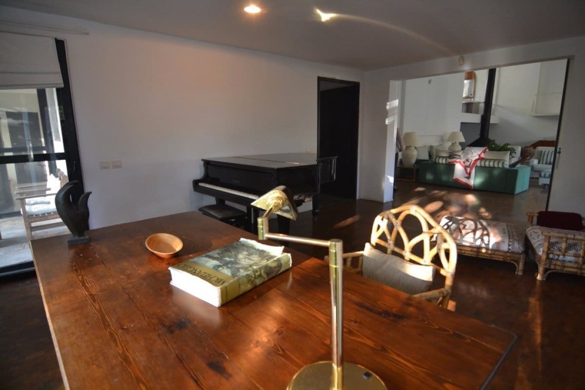 12 soverom Hotell til salgs i Monte Leon med svømmebasseng - € 6 900 000 (Ref: 5040481)