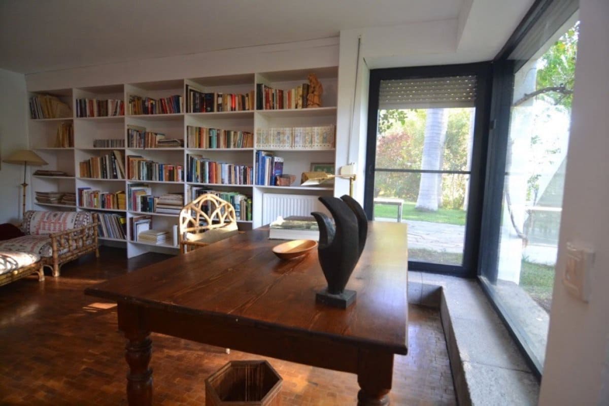 12 soverom Hotell til salgs i Monte Leon med svømmebasseng - € 6 900 000 (Ref: 5040481)