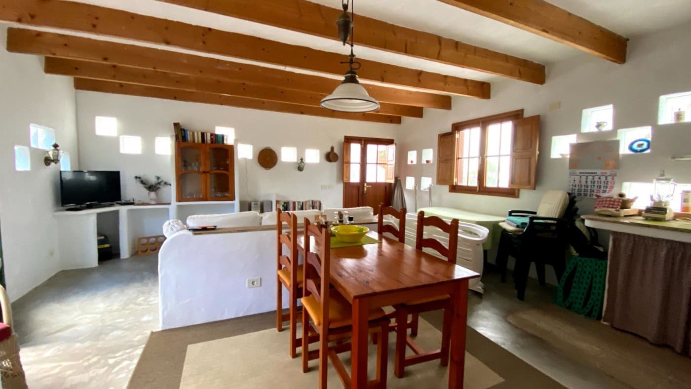13 soverom Hotell til salgs i El Salobre med svømmebasseng garasje - € 1 500 000 (Ref: 5040492)