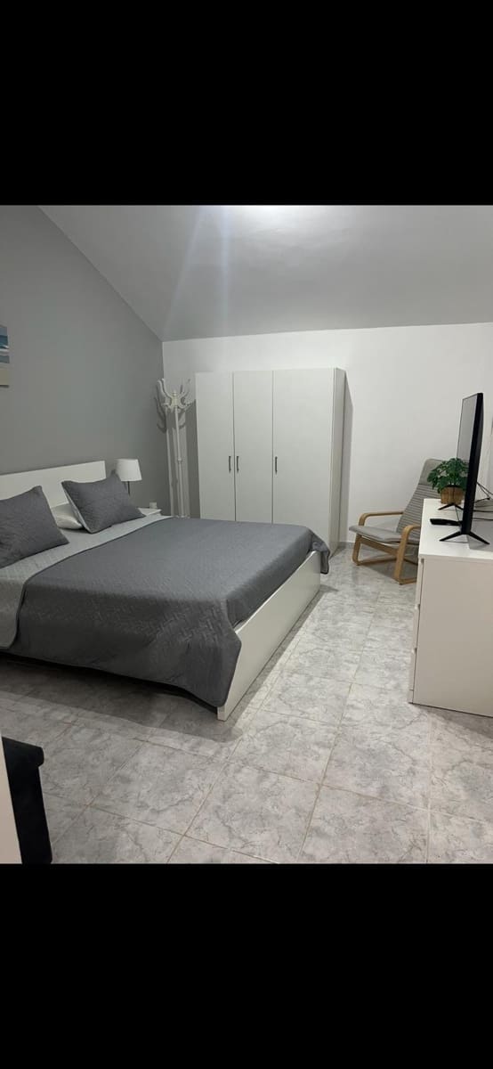 2 sovrum Lägenhet att hyra i Sonneland med pool - 1 500 € (Ref: 5583629)