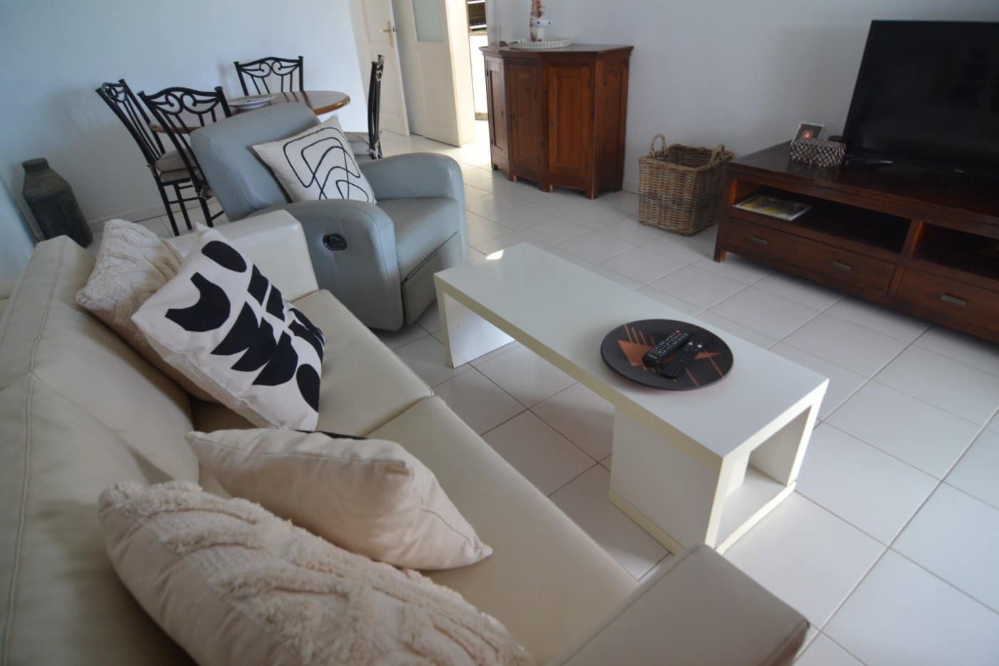 2 sovrum Bungalow att hyra i San Agustin med pool - 2 600 € (Ref: 5910782)