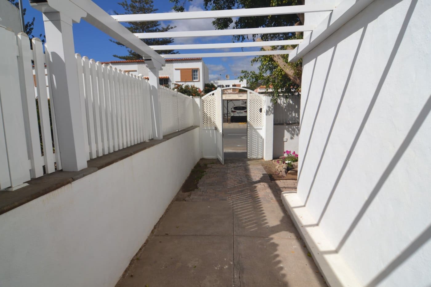 2 sovrum Bungalow att hyra i San Agustin med pool - 2 600 € (Ref: 5910782)