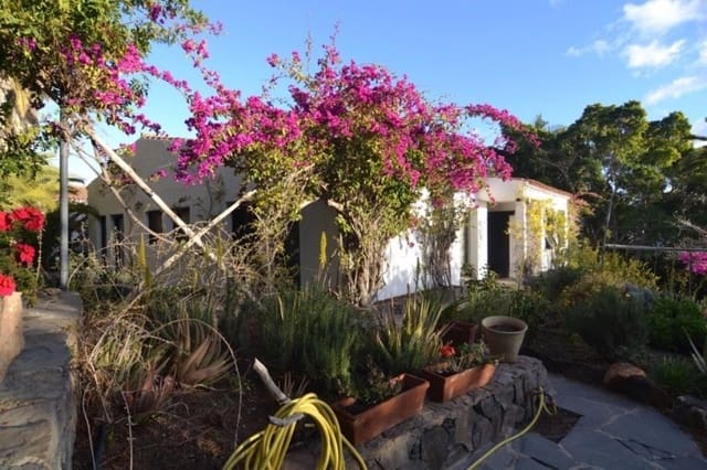 12 soverom Villa til salgs i San Bartolomé de Tirajana med svømmebasseng - € 6 900 000 (Ref: 6190193)