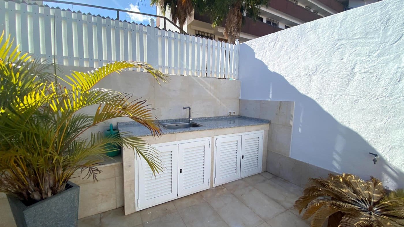 2 camera da letto Bungalow da affittare in Playa del Ingles con piscina - 2.500 € (Rif: 6244169)