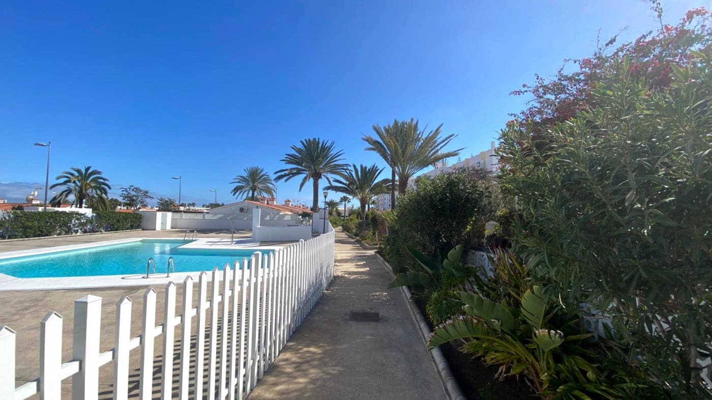 2 camera da letto Bungalow da affittare in Playa del Ingles con piscina - 2.500 € (Rif: 6244169)