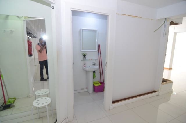 Erhverv til salg i Playa del Inglés, San Bartolomé de Tirajana - € 895.000 (Ref: 6990745)