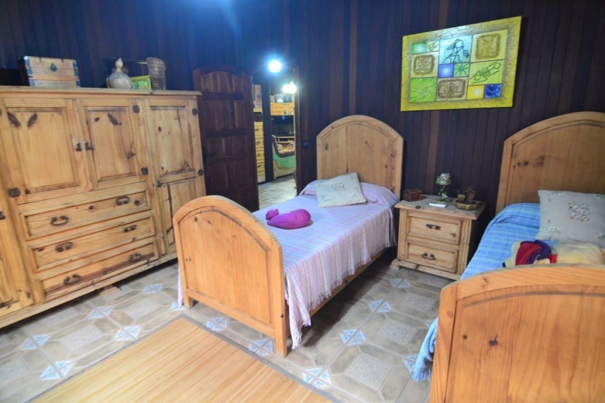 2 soveværelse Finca/Landehus til salg i Sardina - € 680.000 (Ref: 6990773)
