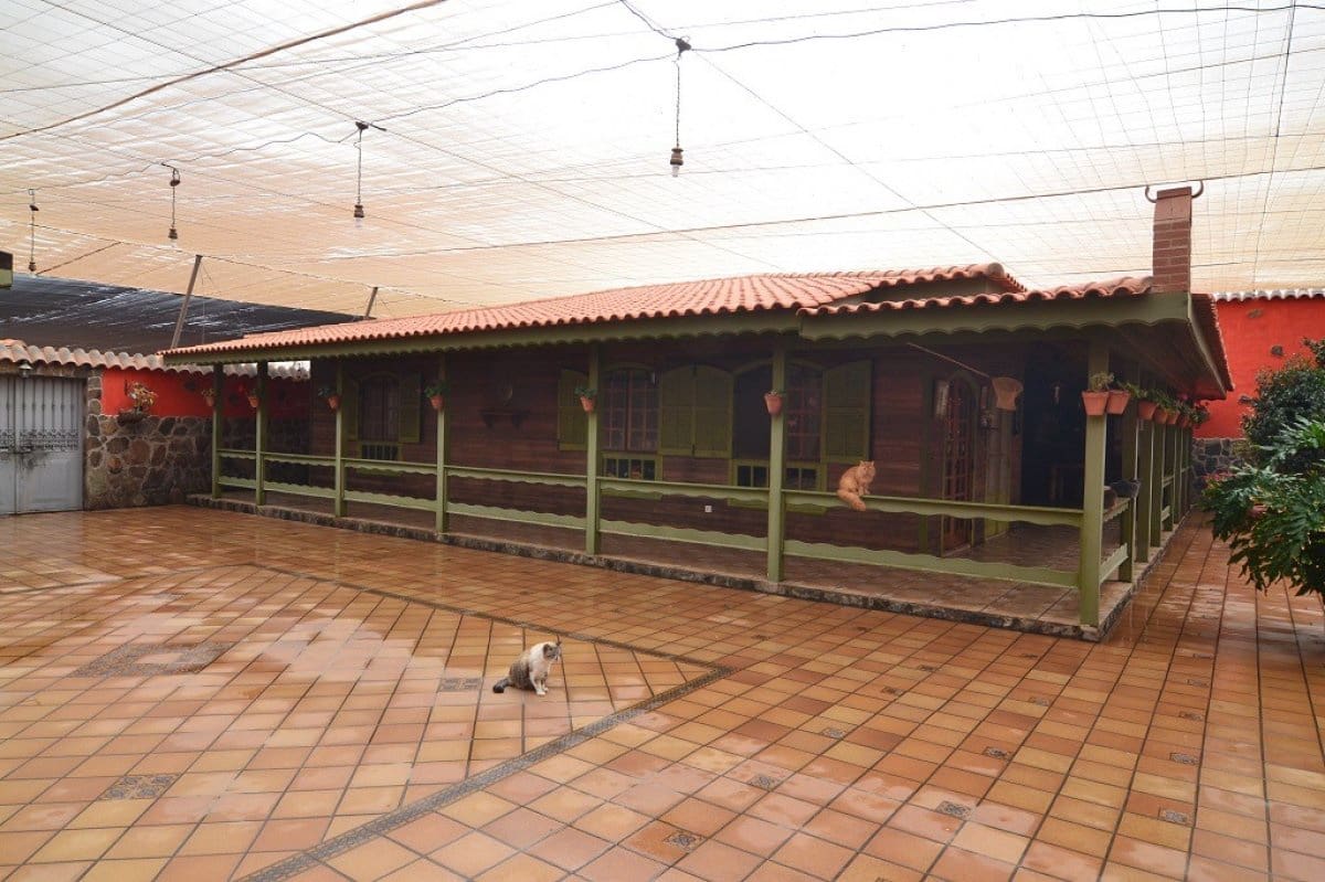 2 soveværelse Finca/Landehus til salg i Sardina - € 680.000 (Ref: 6990773)