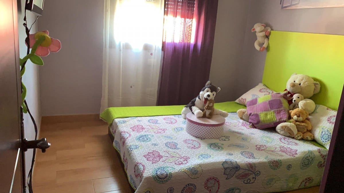 4 soveværelse Lejlighed til salg i Vecindario med garage - € 345.000 (Ref: 6990777)