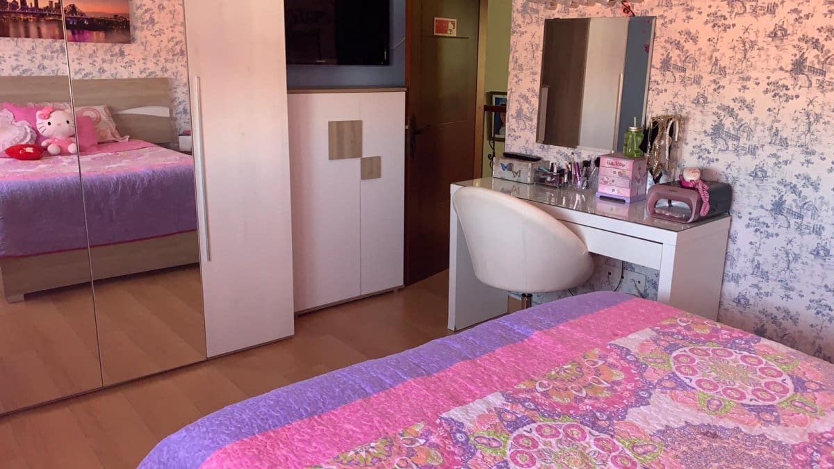 4 soveværelse Lejlighed til salg i Vecindario med garage - € 345.000 (Ref: 6990777)