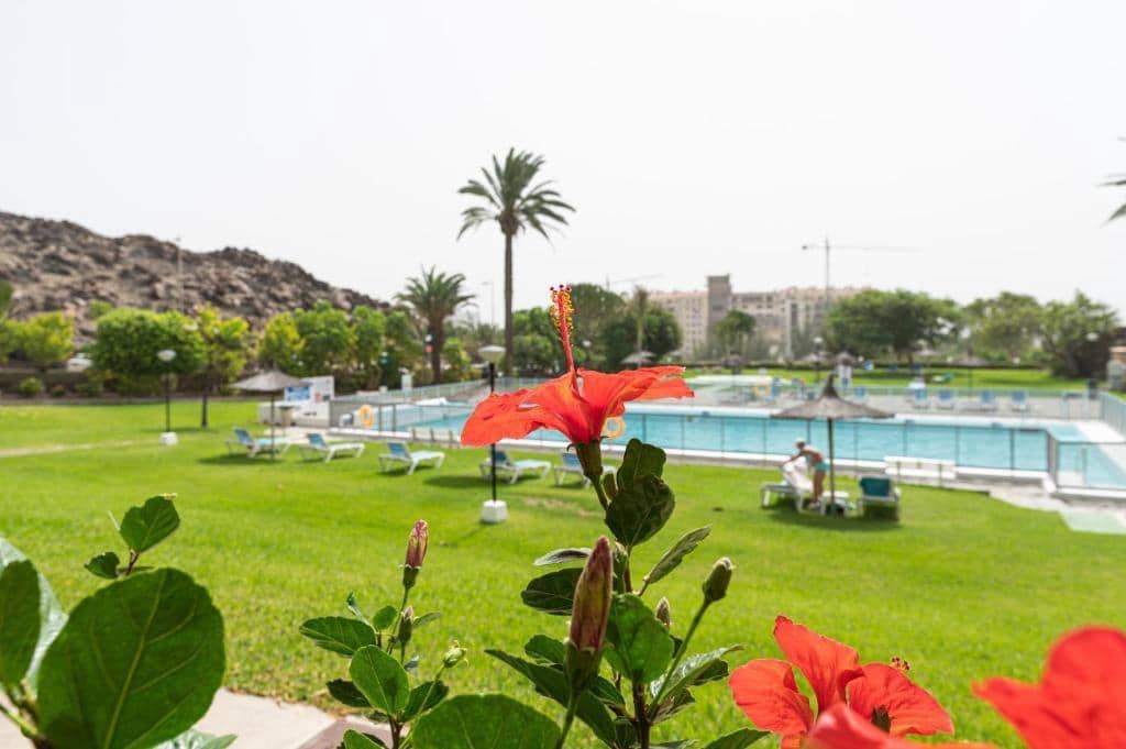 2 slaapkamer Bungalow te huur in San Bartolome de Tirajana met zwembad - € 1.900 (Ref: 6994251)