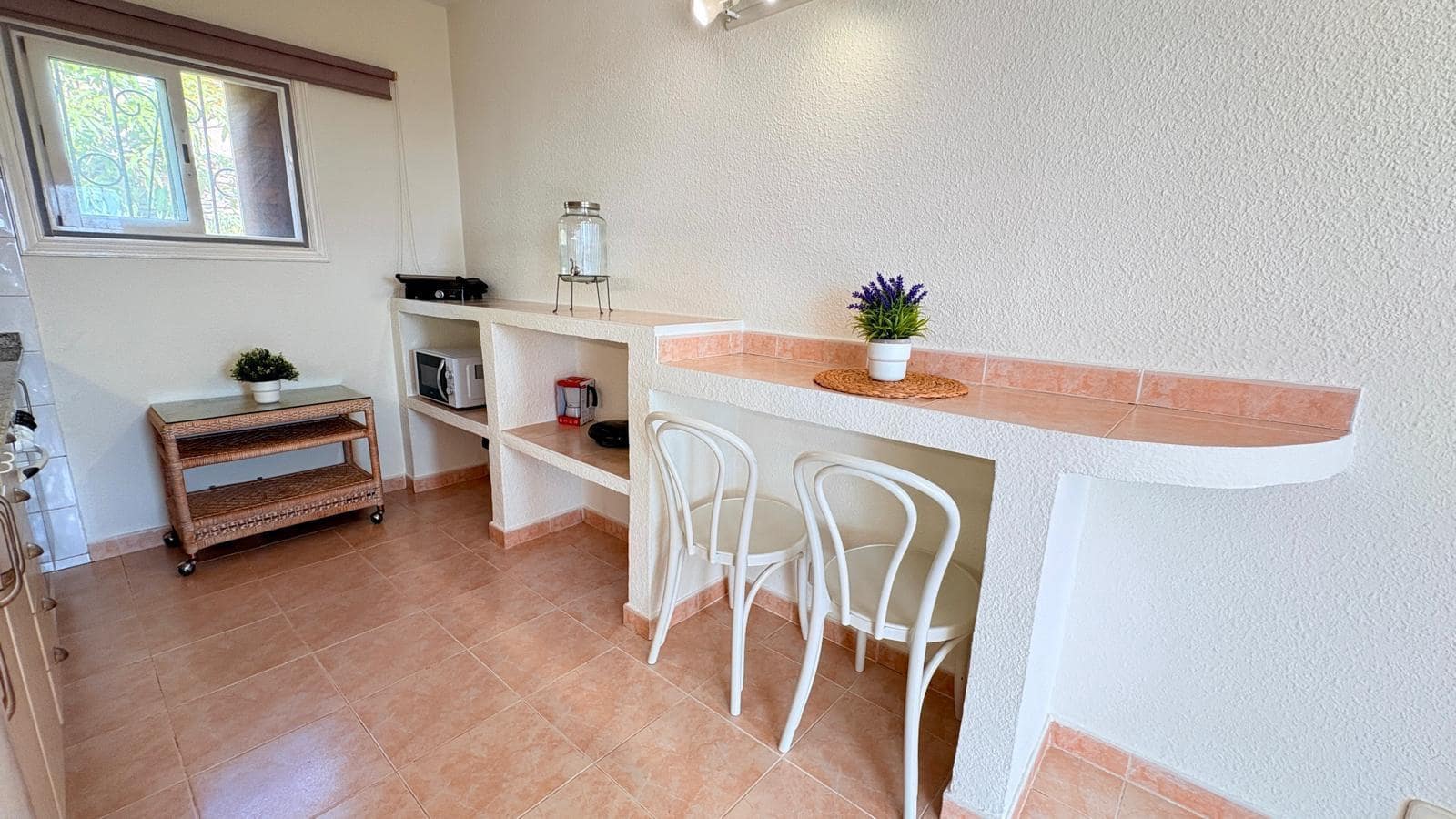 2 slaapkamer Bungalow te huur in San Bartolome de Tirajana met zwembad - € 1.900 (Ref: 6994251)