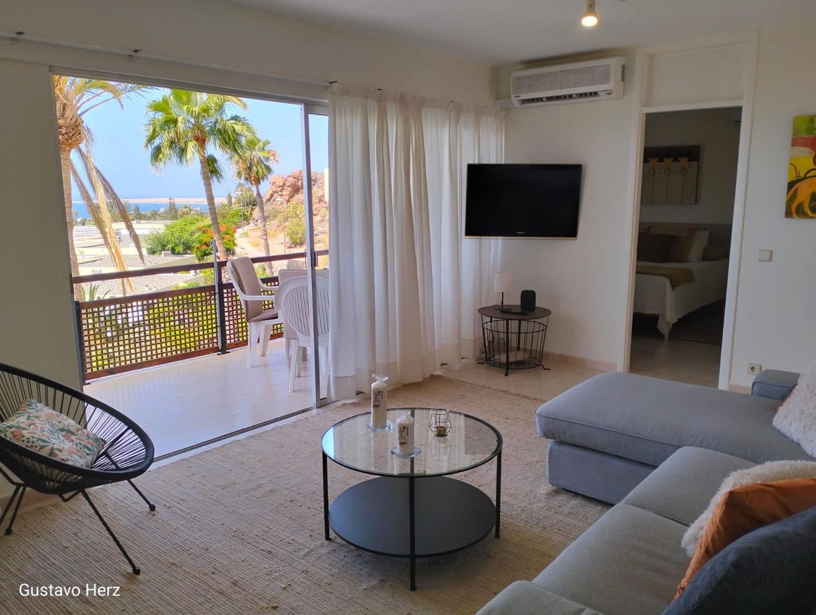 2 slaapkamer Bungalow te huur in San Bartolome de Tirajana met zwembad - € 1.900 (Ref: 6994251)