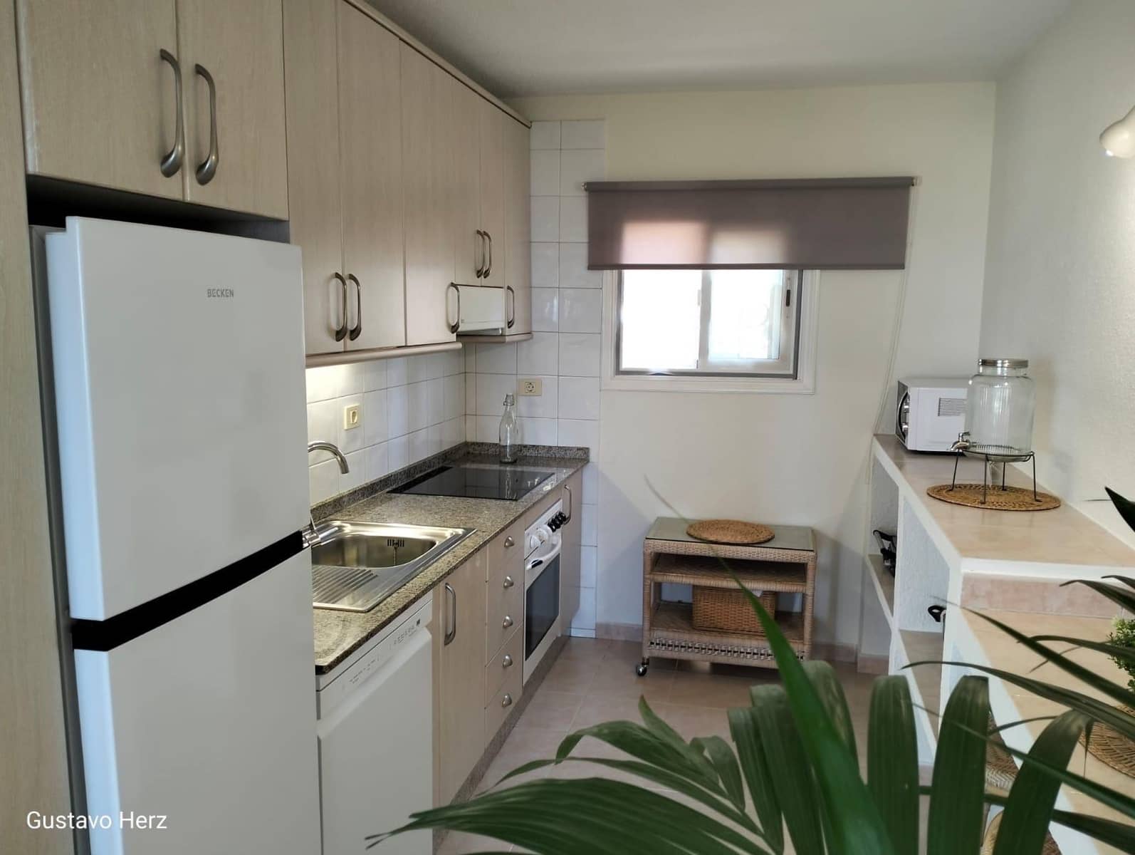2 slaapkamer Bungalow te huur in San Bartolome de Tirajana met zwembad - € 1.900 (Ref: 6994251)