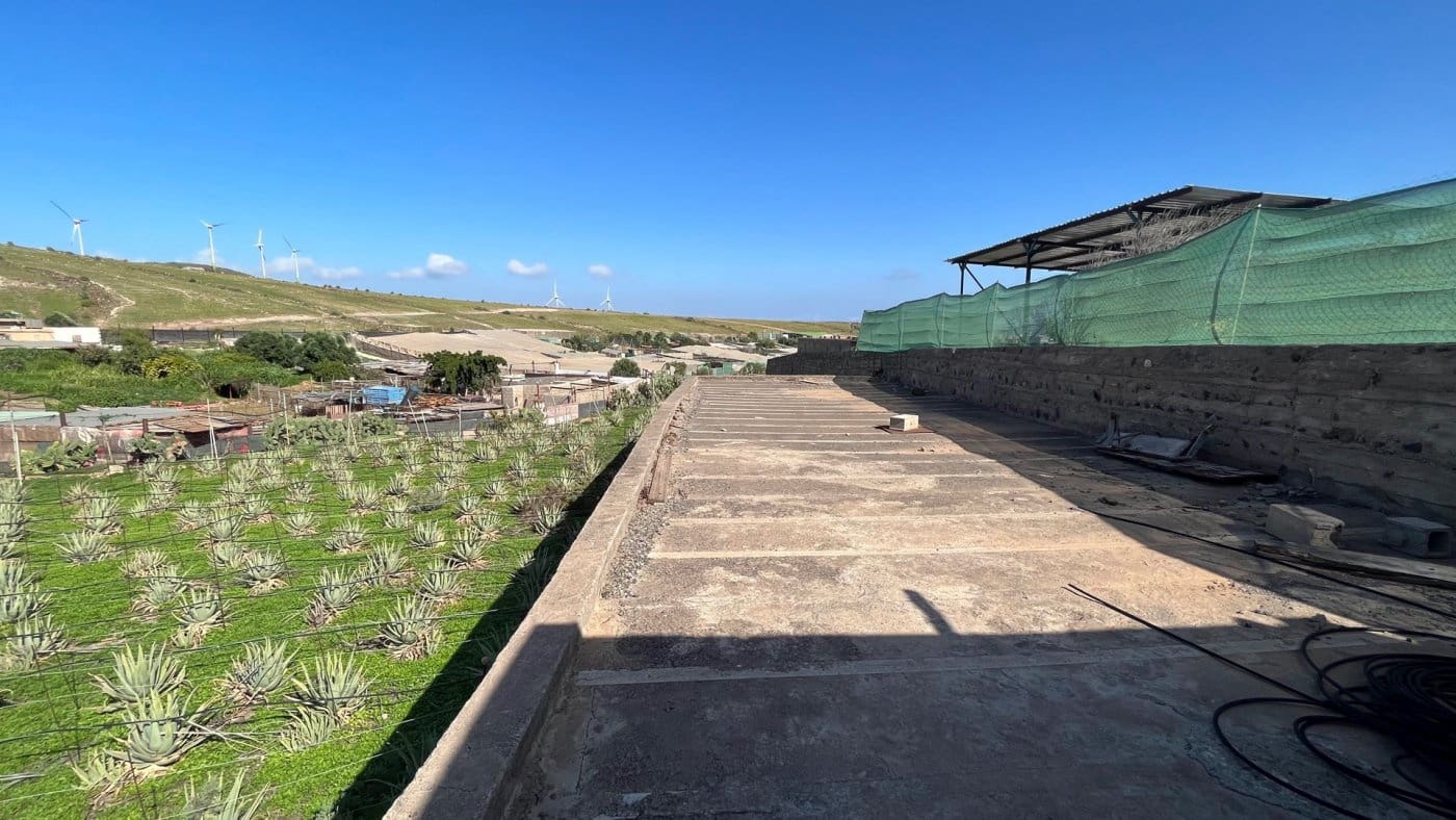 Finka/Dom wiejski na sprzedaż w Santa Lucia de Tirajana - 75 000 € (Ref: 7174398)