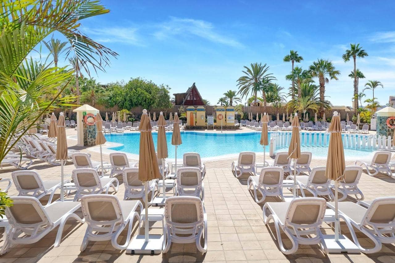 2 soveværelse Lejlighed til salg i San Bartolome de Tirajana med swimmingpool garage - € 299.900 (Ref: 7521535)