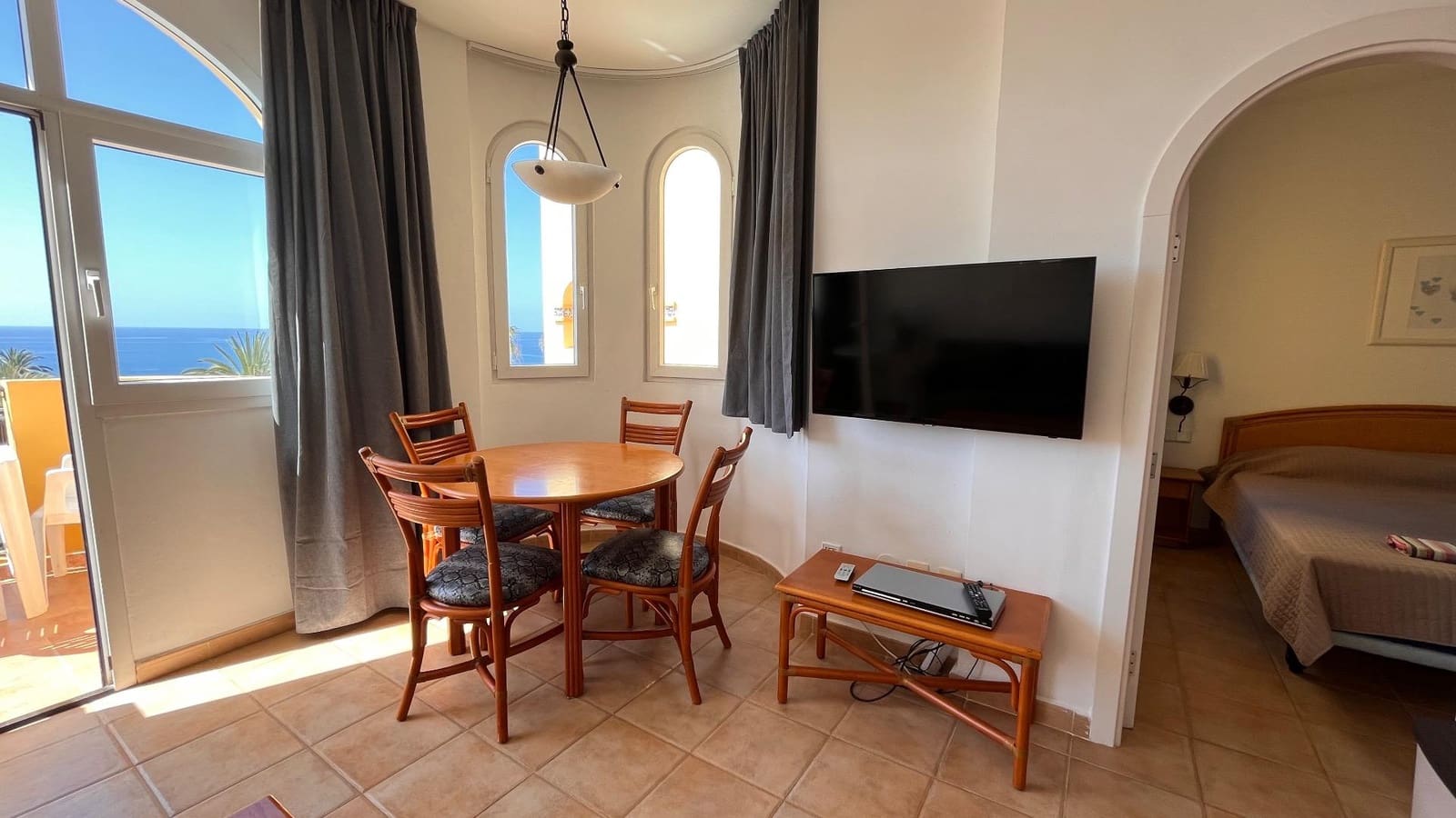 2 soveværelse Lejlighed til salg i San Bartolome de Tirajana med swimmingpool garage - € 299.900 (Ref: 7521535)