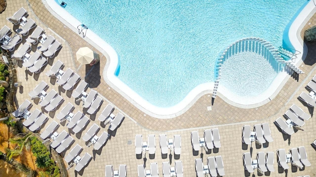 2 soveværelse Lejlighed til salg i San Bartolome de Tirajana med swimmingpool garage - € 299.900 (Ref: 7521535)