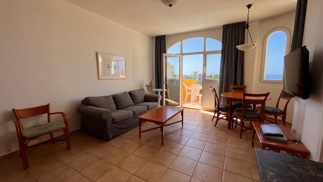 2 soverom Leilighet til salgs i San Bartolomé de Tirajana med svømmebasseng garasje - € 299 900 (Ref: 7521535)