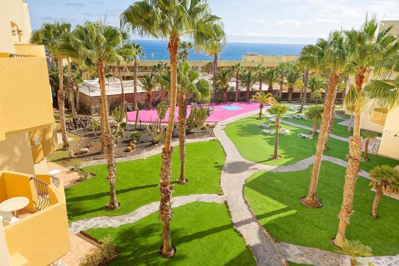 2 bedroom Apartment for sale in San Bartolome de Tirajana with pool garage - € 315,000 (Ref: 7521535)