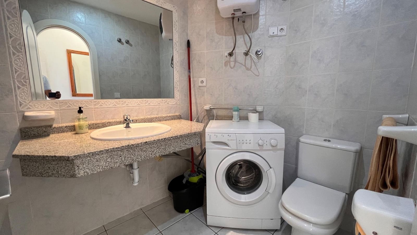 2 bedroom Apartment for sale in San Bartolome de Tirajana with pool garage - € 315,000 (Ref: 7521535)