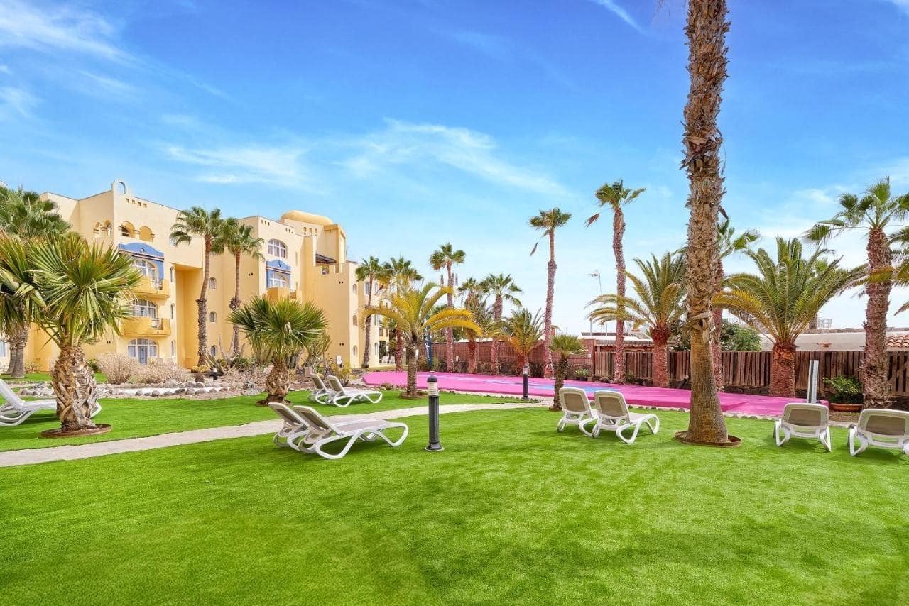 2 soverom Leilighet til salgs i San Bartolome de Tirajana med svømmebasseng garasje - € 315 000 (Ref: 7521535)