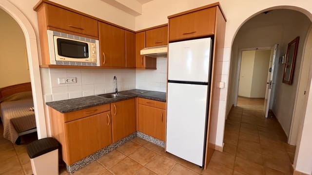 2 chambre Appartement à vendre à San Bartolomé de Tirajana avec piscine garage - 315 000 € (Ref: 7521535)