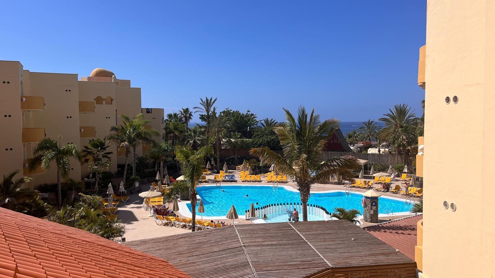 2 soverom Leilighet til salgs i San Bartolome de Tirajana med svømmebasseng garasje - € 315 000 (Ref: 7521535)