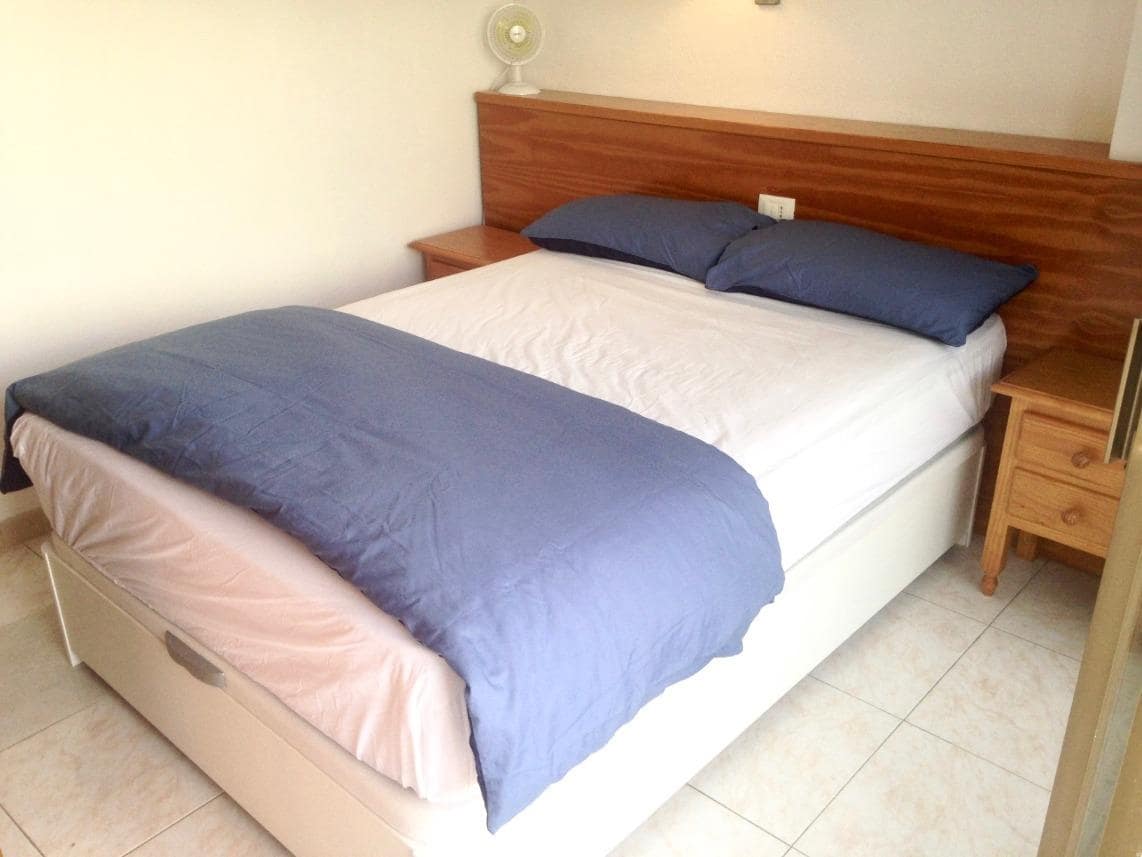 Apartamento de 2 habitaciones en Playa del Inglés en alquiler con piscina - 1.000 € (Ref: 7634859)