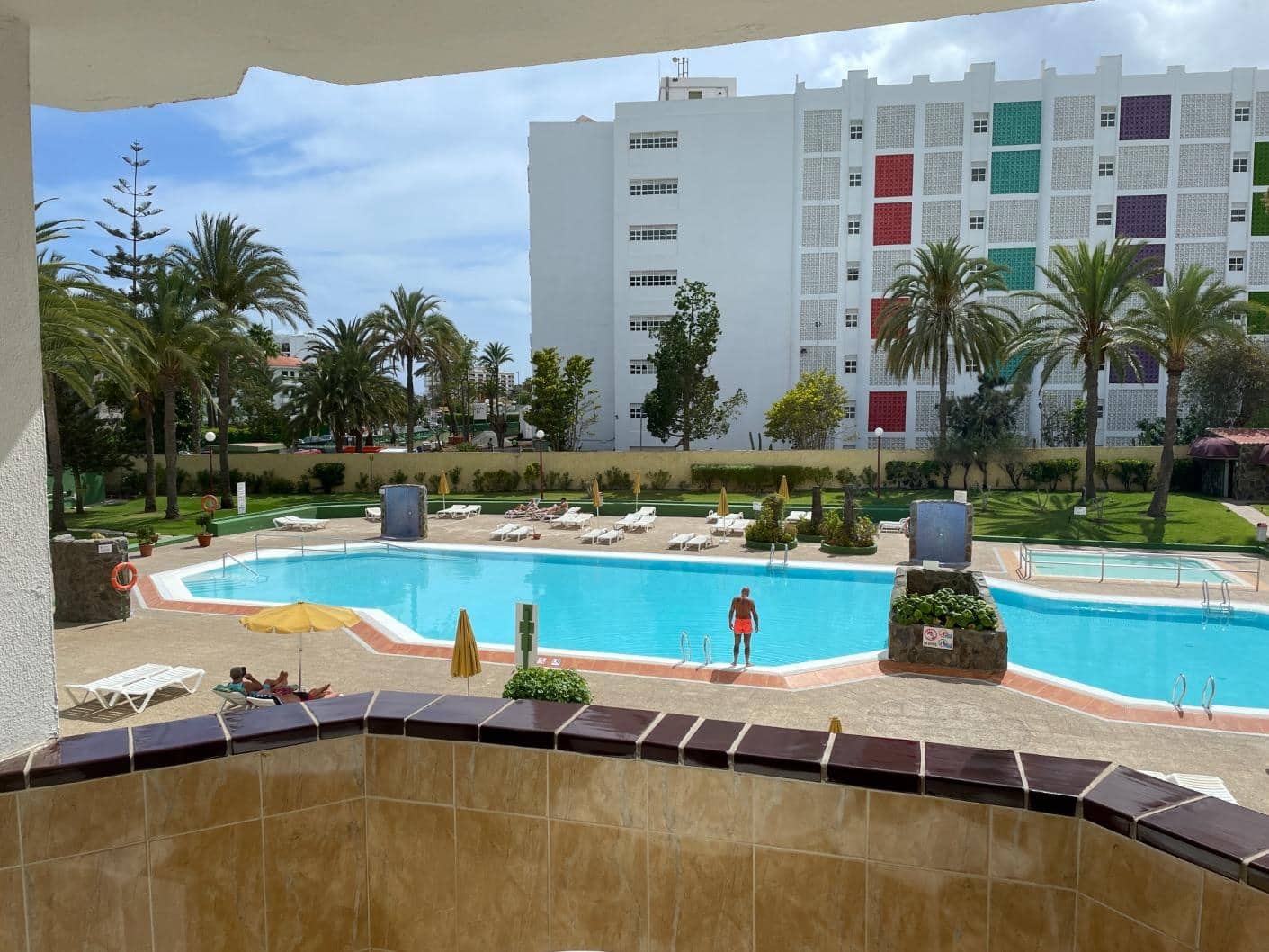 Apartamento de 2 habitaciones en Playa del Inglés en alquiler con piscina - 1.000 € (Ref: 7634859)