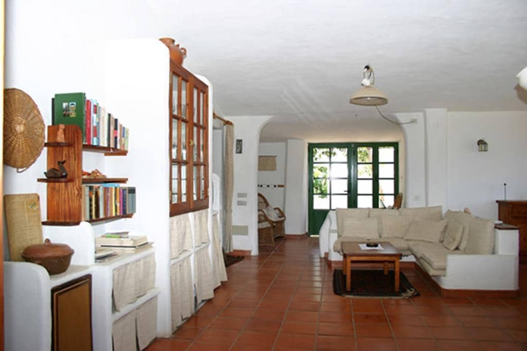 9 soverom Finca/Herregård til salgs i El Salobre med svømmebasseng - € 1 200 000 (Ref: 7711354)