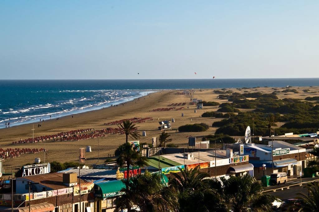 3 bedroom Flat for sale in San Bartolome de Tirajana - € 199,900 (Ref: 7803985)