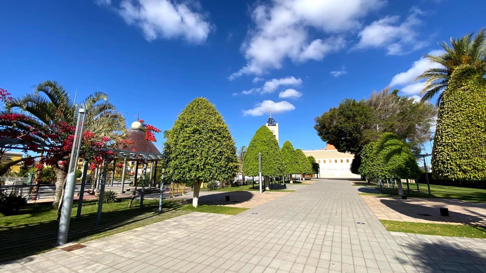 3 bedroom Flat for sale in San Bartolome de Tirajana - € 199,900 (Ref: 7803985)