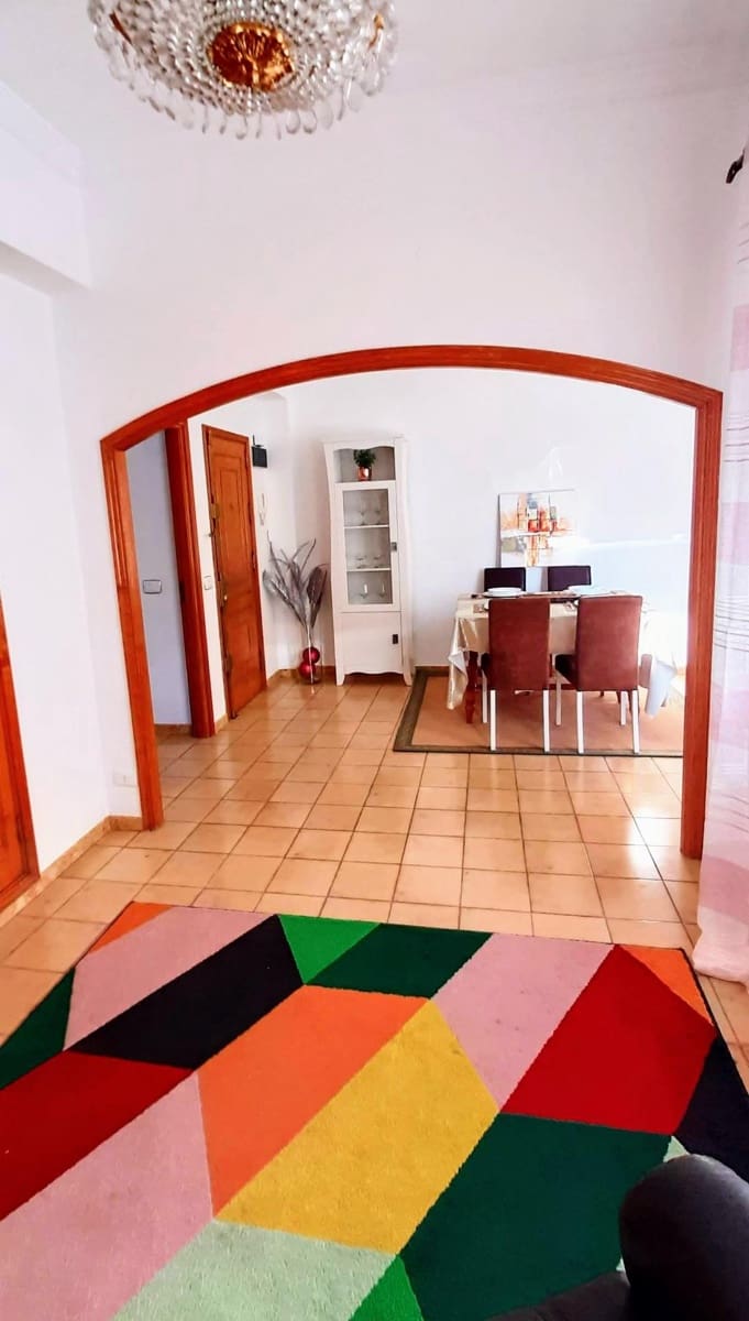 2 sypialnia Penthouse do wynajęcia w Las Palmas de Gran Canaria - 1 200 € (Ref: 7840790)