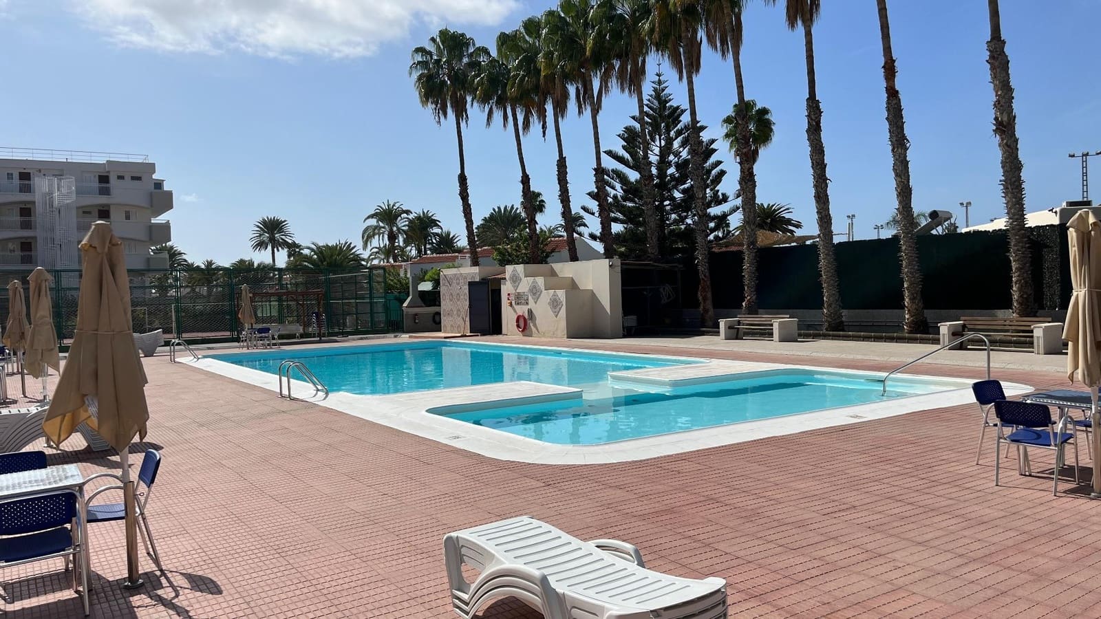2 makuuhuone Asunto vuokrattavana paikassa Playa del Ingles mukana uima-altaan 
autotalli - 1 800 € (Ref: 7942544)