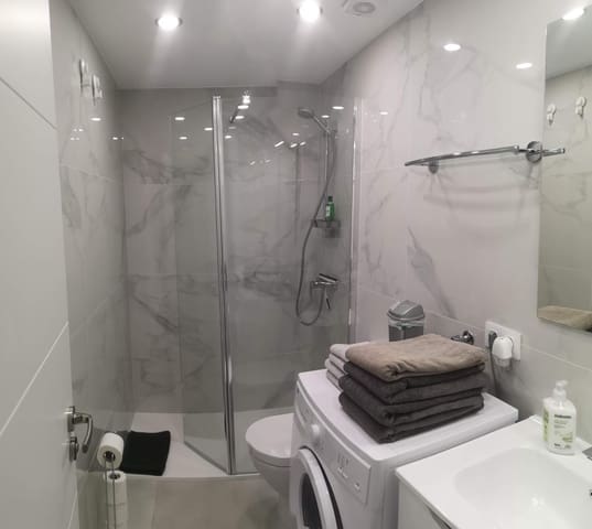 1 sovrum Lägenhet till salu i Playa del Inglés, San Bartolomé de Tirajana med pool - 245 000 € (Ref: 8209393)