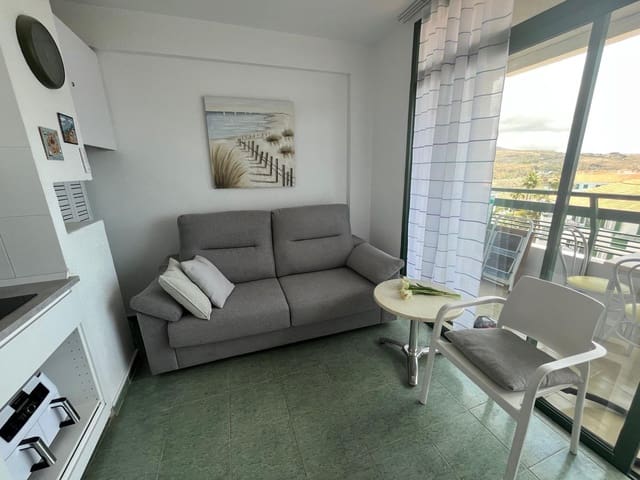 1 Zimmer Apartment zu vermieten in Playa del Inglés, San Bartolomé de Tirajana mit Pool - 1.200 € (Ref: 8220675)
