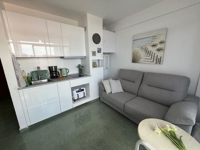 1 Zimmer Apartment zu vermieten in Playa del Inglés, San Bartolomé de Tirajana mit Pool - 1.200 € (Ref: 8220675)