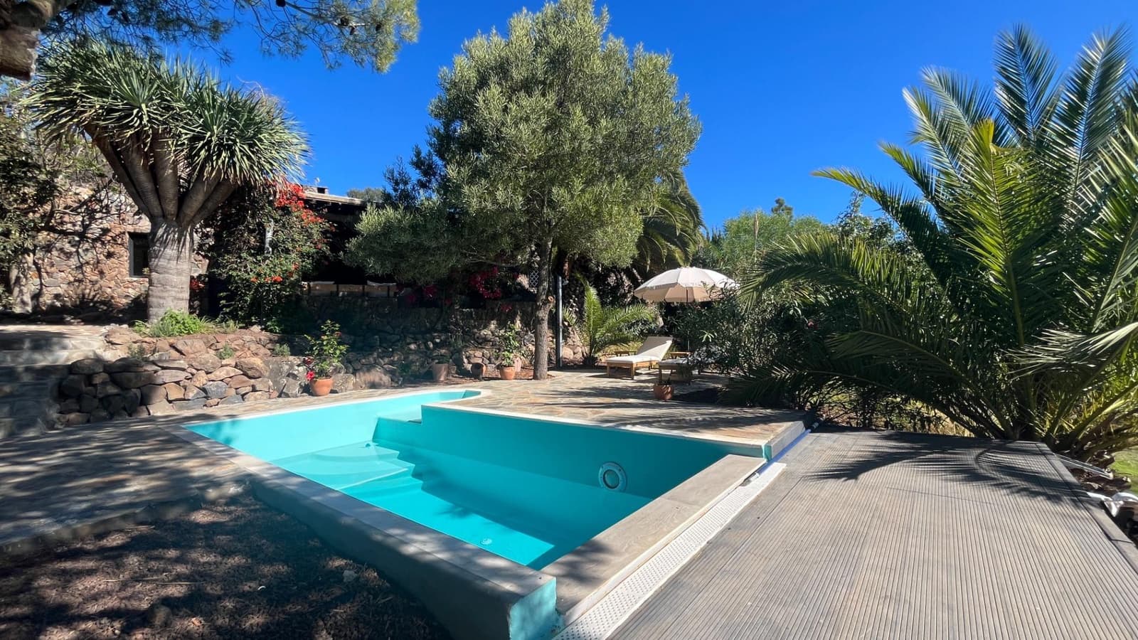 2 soveværelse Finca/Landehus til salg i Ingenio med swimmingpool - € 669.000 (Ref: 8625067)