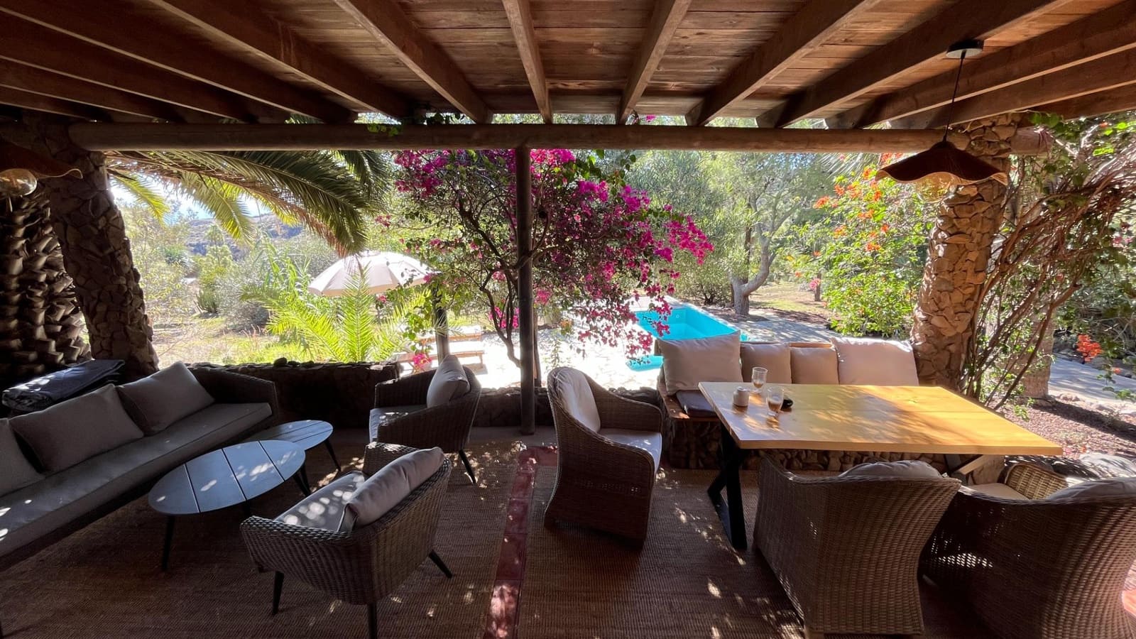 2 soveværelse Finca/Landehus til salg i Ingenio med swimmingpool - € 669.000 (Ref: 8625067)