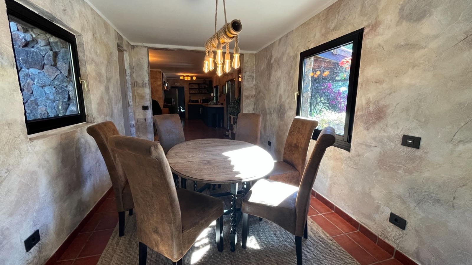 2 soveværelse Finca/Landehus til salg i Ingenio med swimmingpool - € 669.000 (Ref: 8625067)