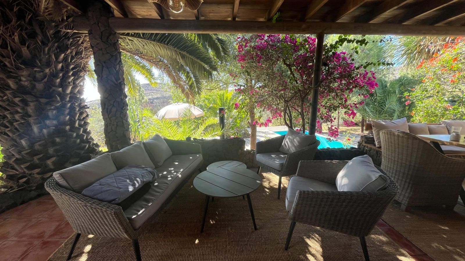 2 soveværelse Finca/Landehus til salg i Ingenio med swimmingpool - € 669.000 (Ref: 8625067)