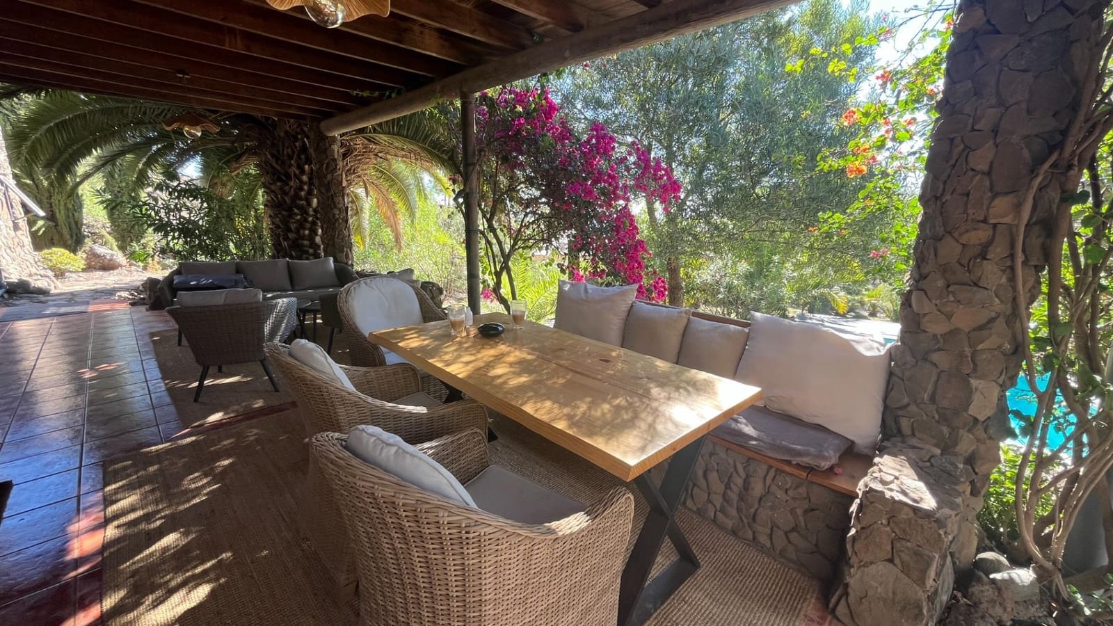 2 soveværelse Finca/Landehus til salg i Ingenio med swimmingpool - € 669.000 (Ref: 8625067)