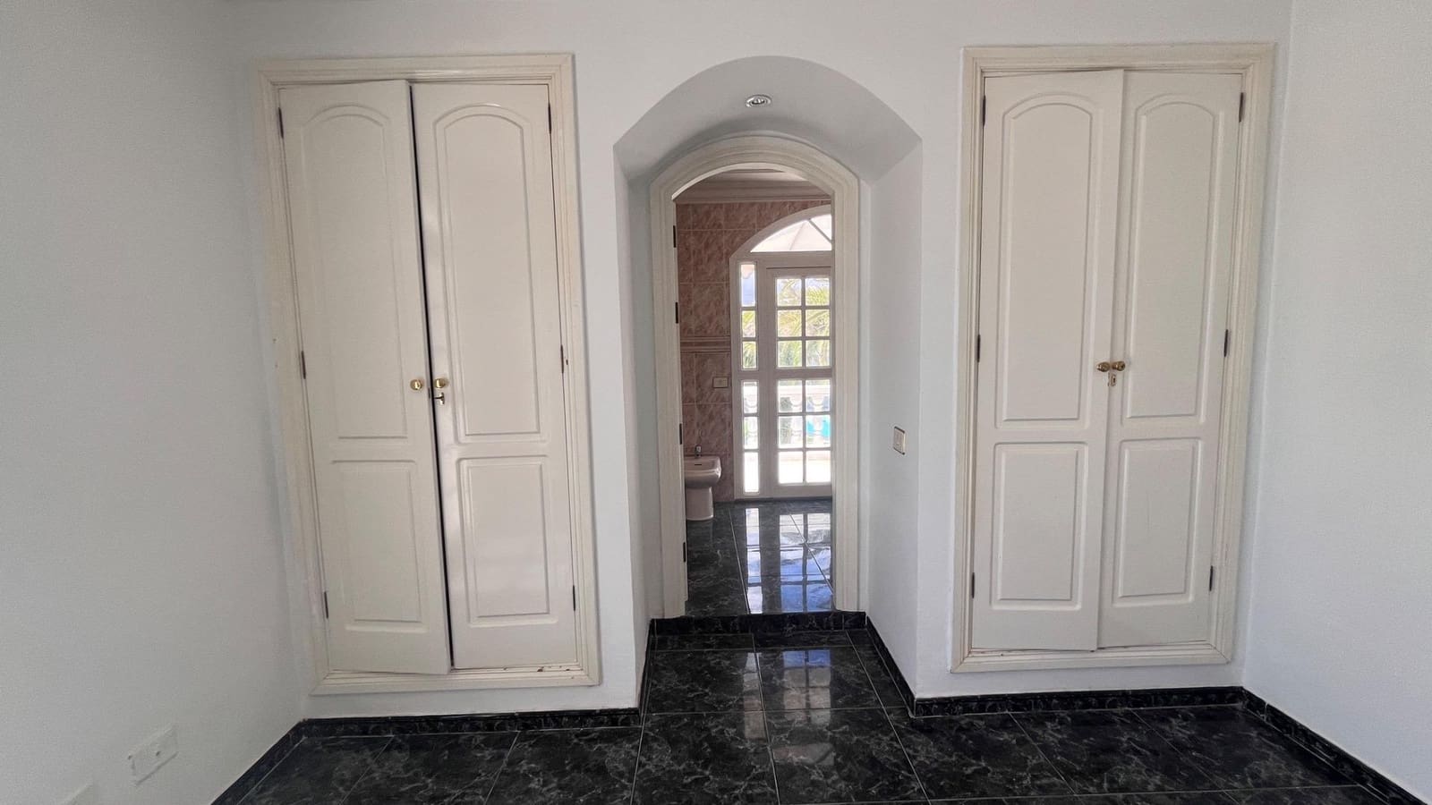 6 soveværelse Villa til salg i El Salobre med swimmingpool garage - € 849.900 (Ref: 8881742)