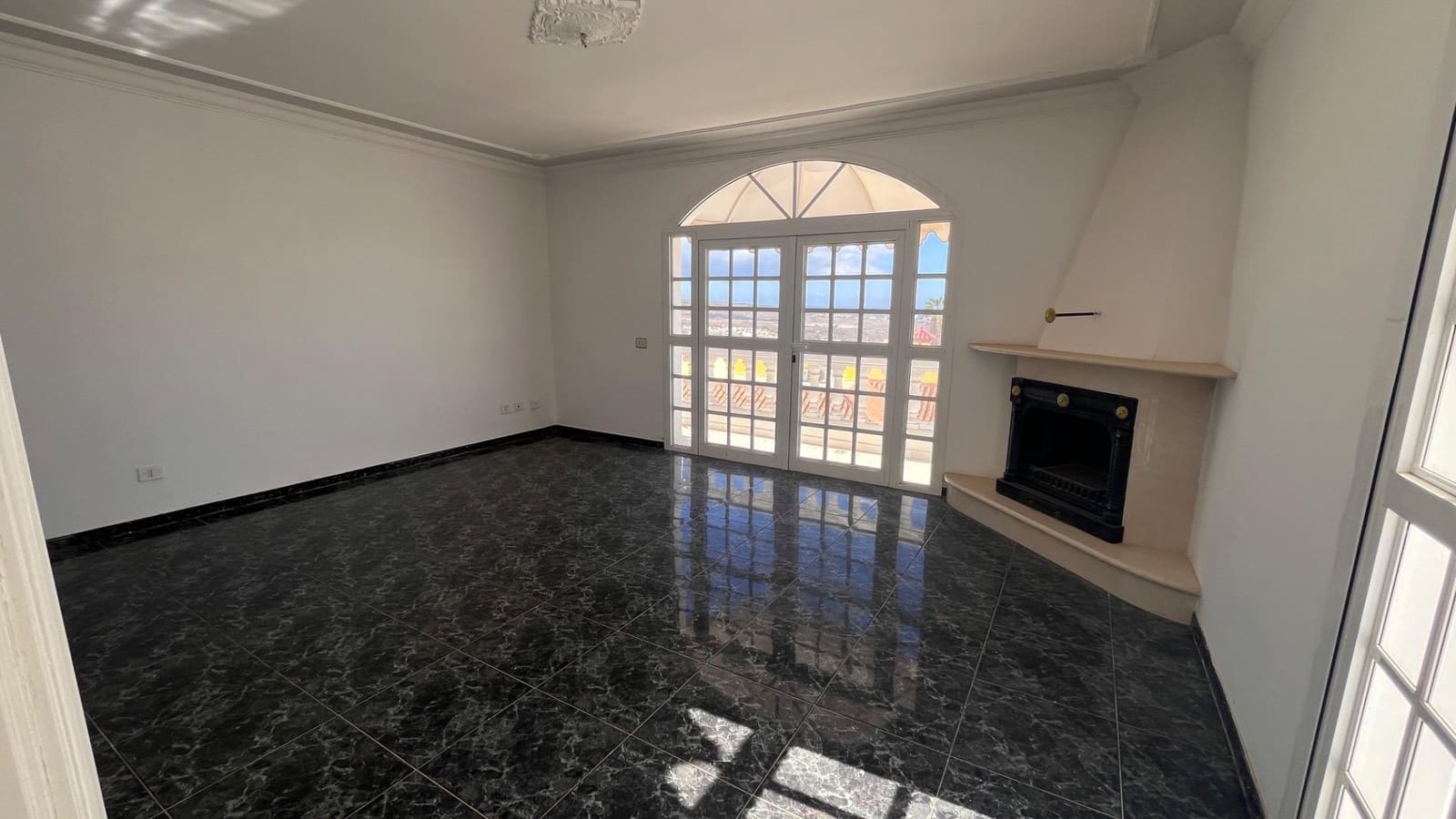 6 soveværelse Villa til salg i El Salobre med swimmingpool garage - € 849.900 (Ref: 8881742)