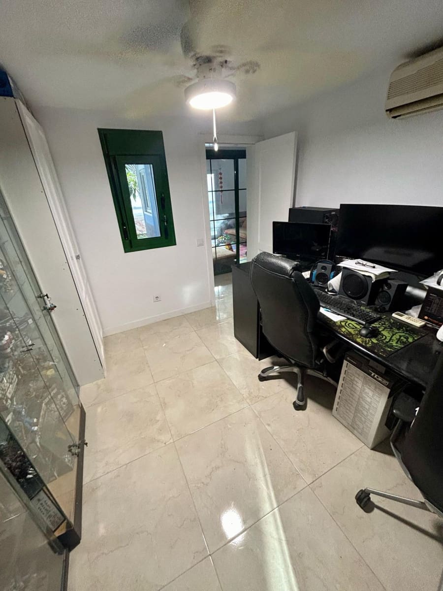 4 slaapkamer Rijtjeshuis te koop in Maspalomas met zwembad - € 699.000 (Ref: 8900038)